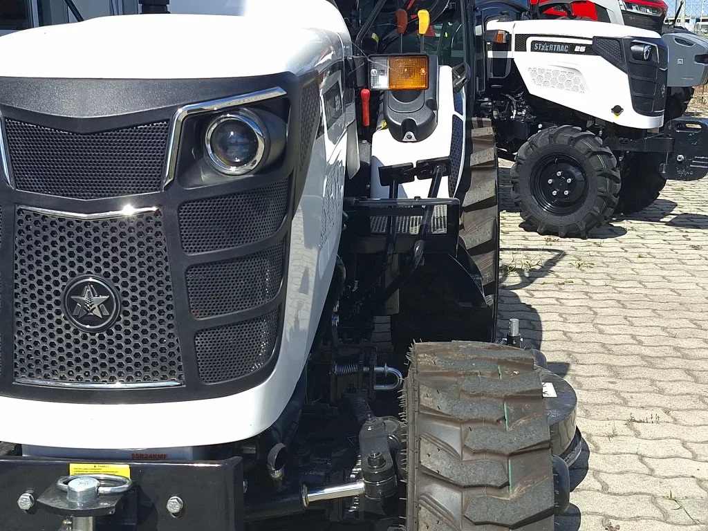 Startrac kistraktor