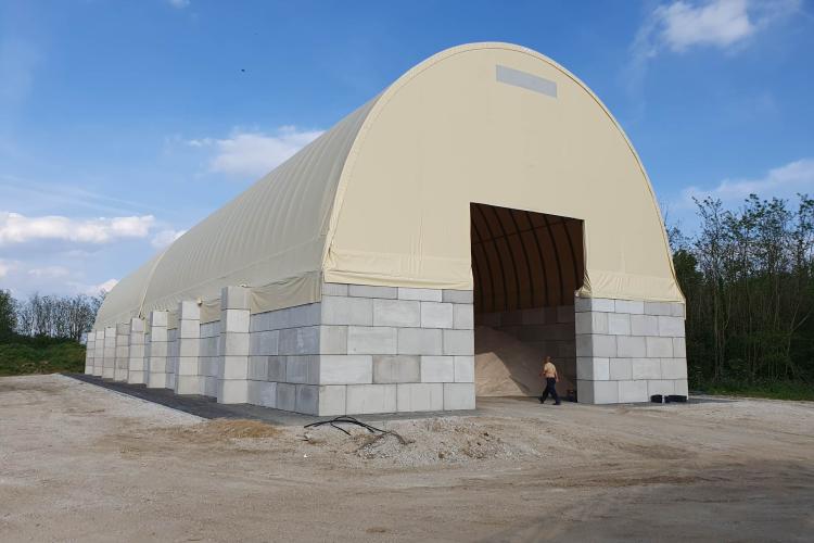 Shelterall sárótor + Gravetti blokk