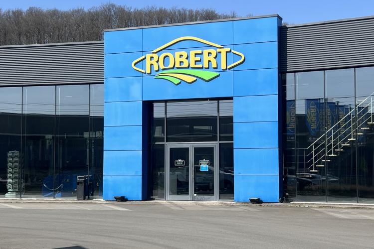 Atelier Robert gyár homlokzat