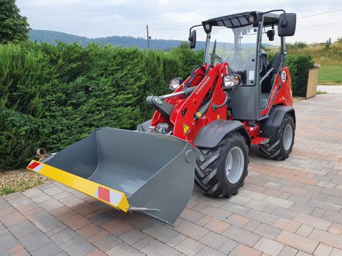 Weidemann 1390 törzscsuklós rakodó