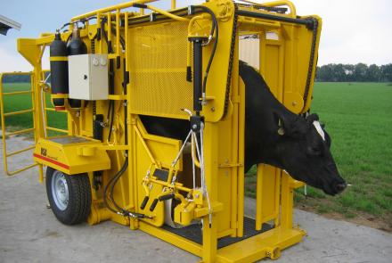 USA EQUIPMENT körmölő kaloda